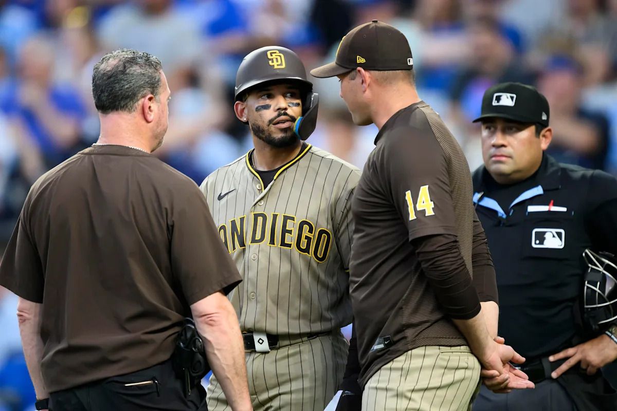 Padres Fans Doubt Postseason Chances Amid Managerial Decisions