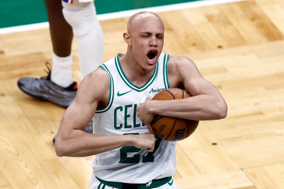 Celtics gia hạn hợp đồng với Jordan Walsh thêm ba năm