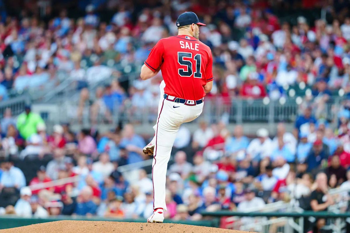 Chris Sale chuẩn bị ra sân cho Braves trong trận cuối cùng gặp Padres