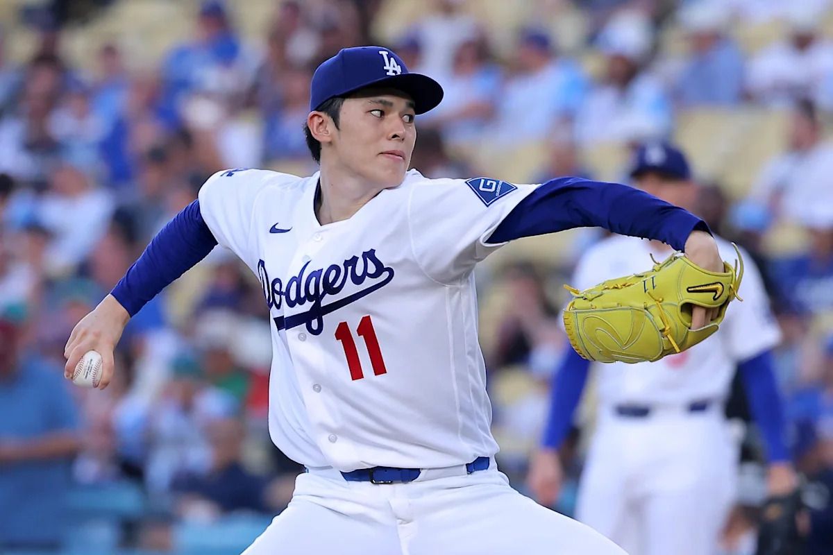 Roki Sasaki tỏa sáng giúp Dodgers đánh bại Mariners 6-2
