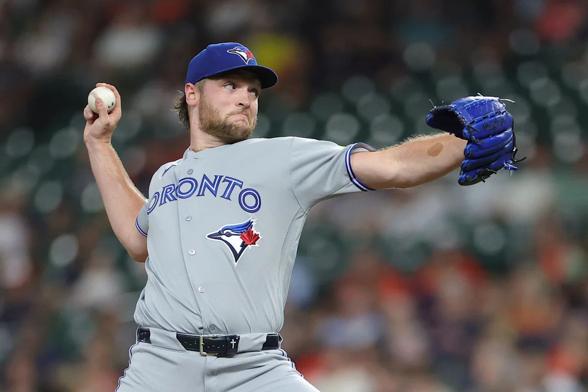 Blue Jays' Trey Yesavage Placed on 15-Day IL Due to Knee Inflammation