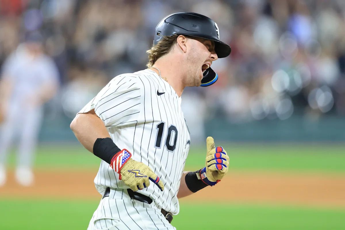 White Sox thất bại trước Red Sox trong trận đấu kịch tính kéo dài 13 hiệp