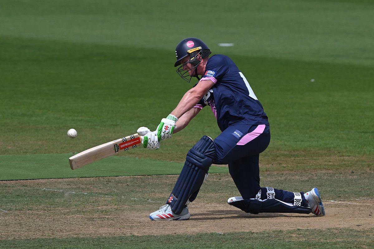 Ben Geddes Leads Middlesex to Knockout Stage with Century