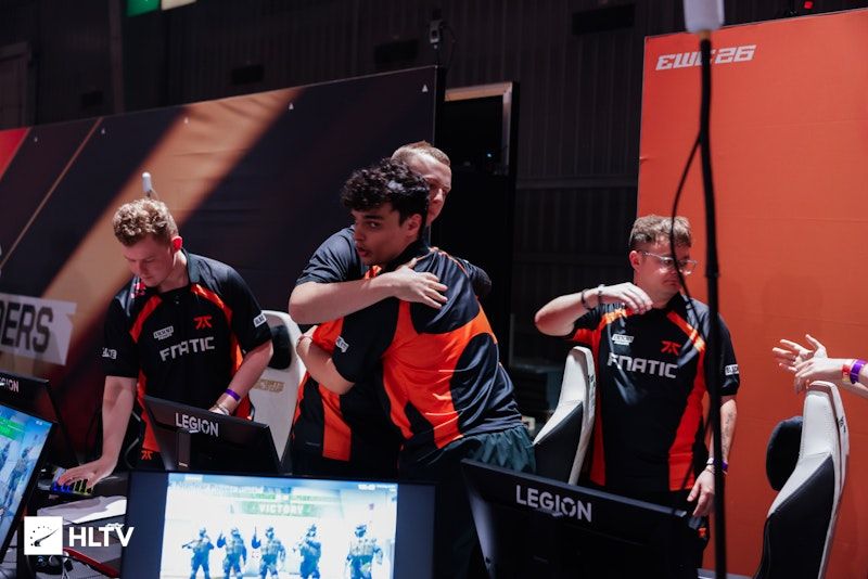 fnatic gây sốc khi đánh bại HEROIC để tiến vào trận đấu vòng loại EWC