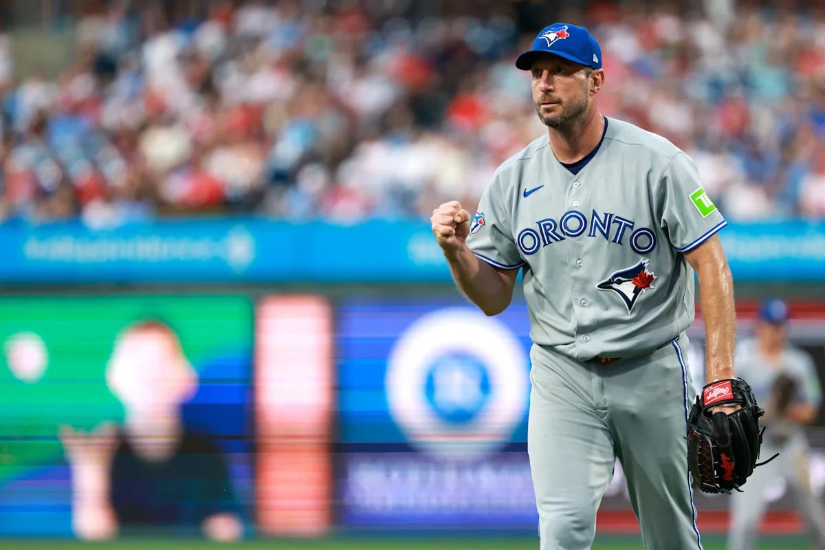 แม็กซ์ เชอร์เซอร์ ขึ้นอันดับ 10 ในตารางการตีเอาท์ตลอดกาลของ MLB