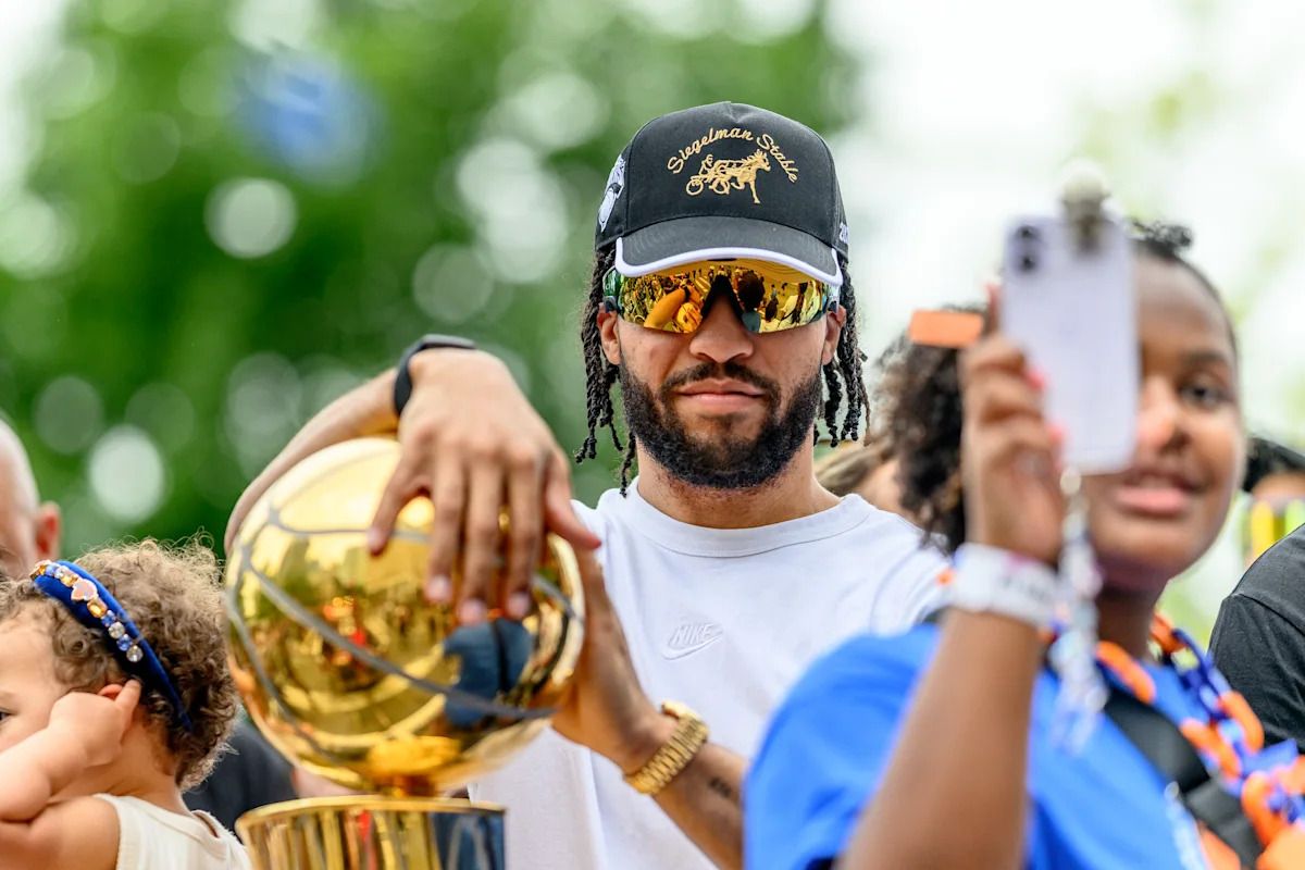 โปรแกรมวันคริสต์มาส NBA มีการพบกันอีกครั้งระหว่าง Knicks กับ Spurs และการกลับมาของ LeBron สู่ Lakers