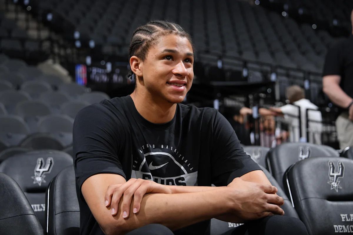 Carter Bryant Nói Về Hành Trình NBA Trong Podcast Road Trippin’