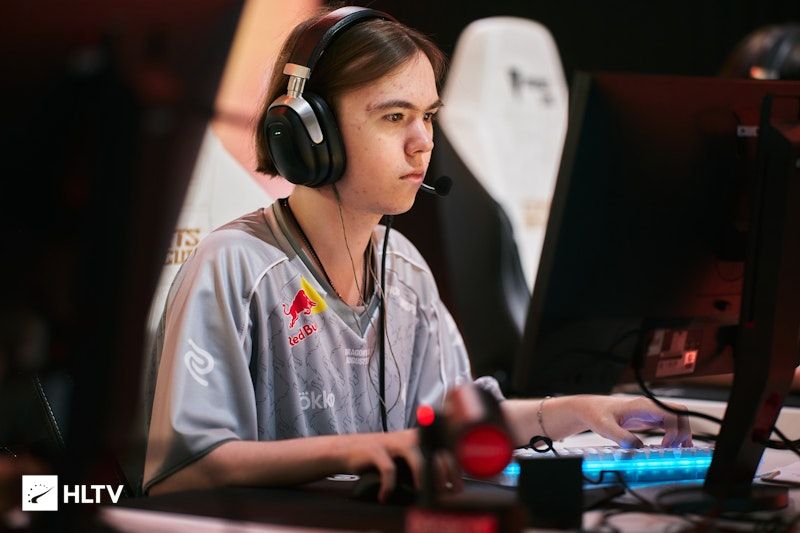 Spirit đánh bại Luminosity để tiến vào World Cup Esports 2026