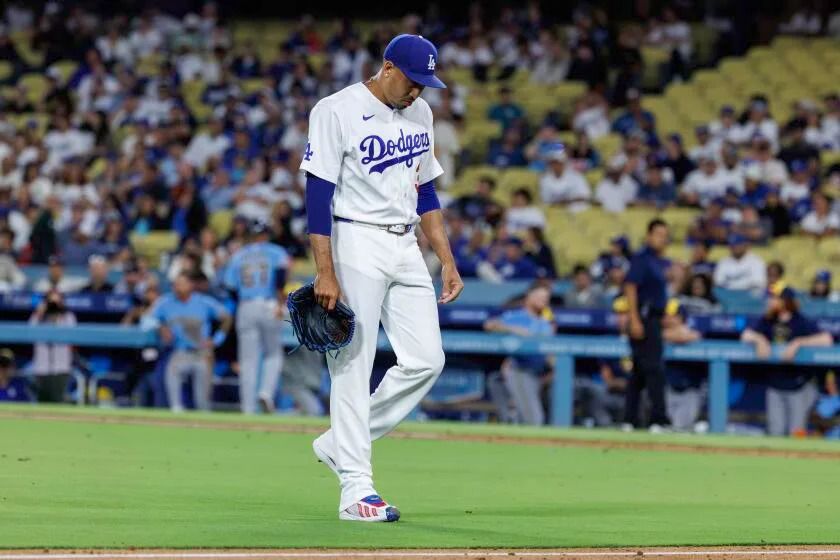 ปัญหาของ Díaz ทำให้ Dodgers พ่ายแพ้ในเกมที่สูสีต่อ Brewers