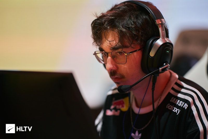 FUT Giành Vé Vào Vòng Playoff EWC Sau Chiến Thắng Trước MOUZ
