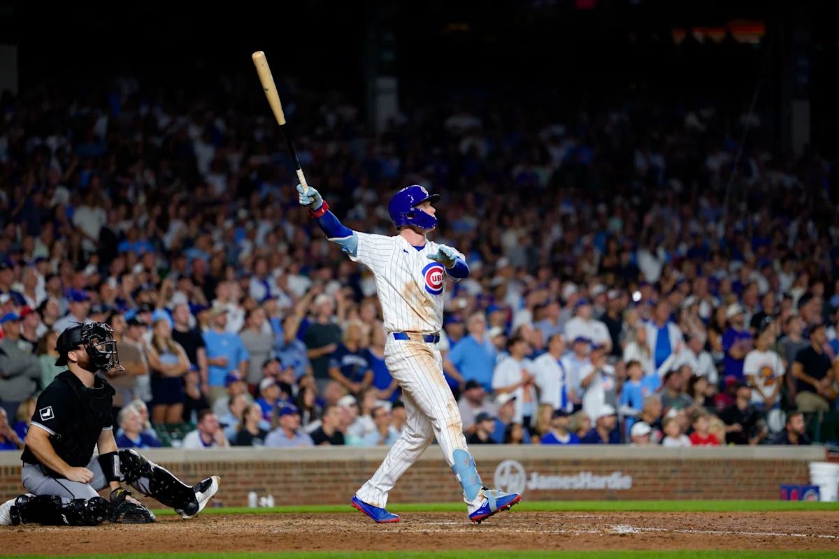 Pete Crow-Armstrong Tỏa Sáng Với Cú Home Run Mở Màn, Thúc Đẩy Cơ Hội MVP