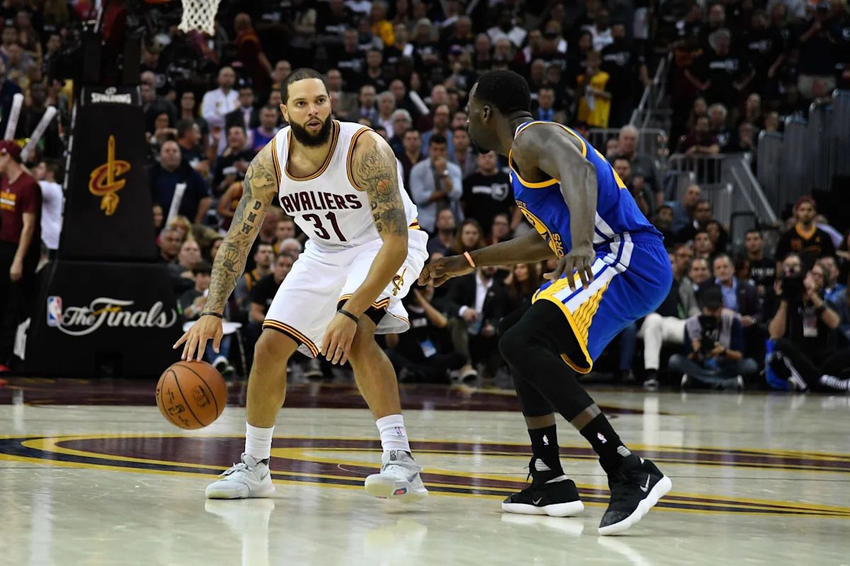 Top Three Highest-Earning Illini Players in NBA History