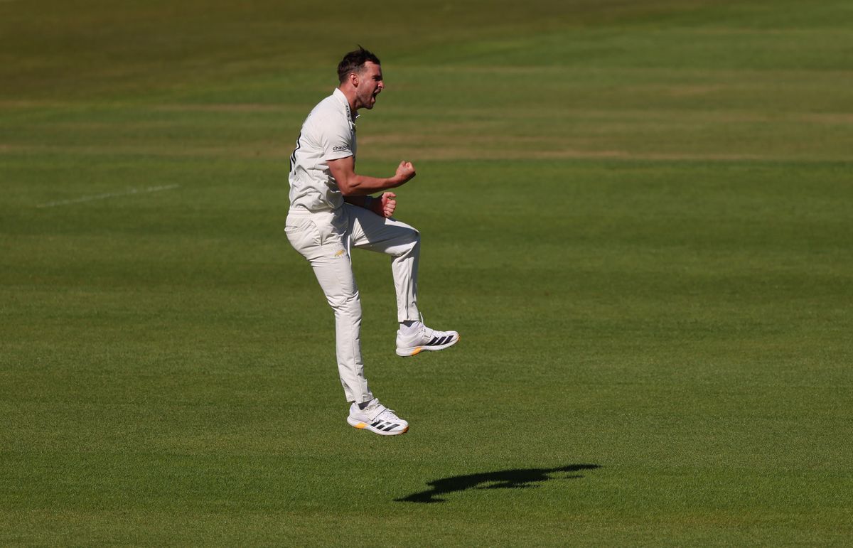 Patterson-White Shines as Notts Respond to Lawes' Five-Wicket Haul