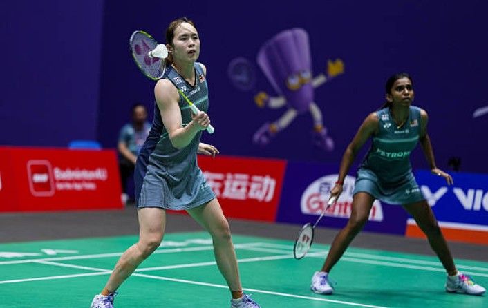Pearly Tan và Thinaah Muralitharan bị loại khỏi Giải Vô Địch Thế Giới BWF sau thất bại khó khăn