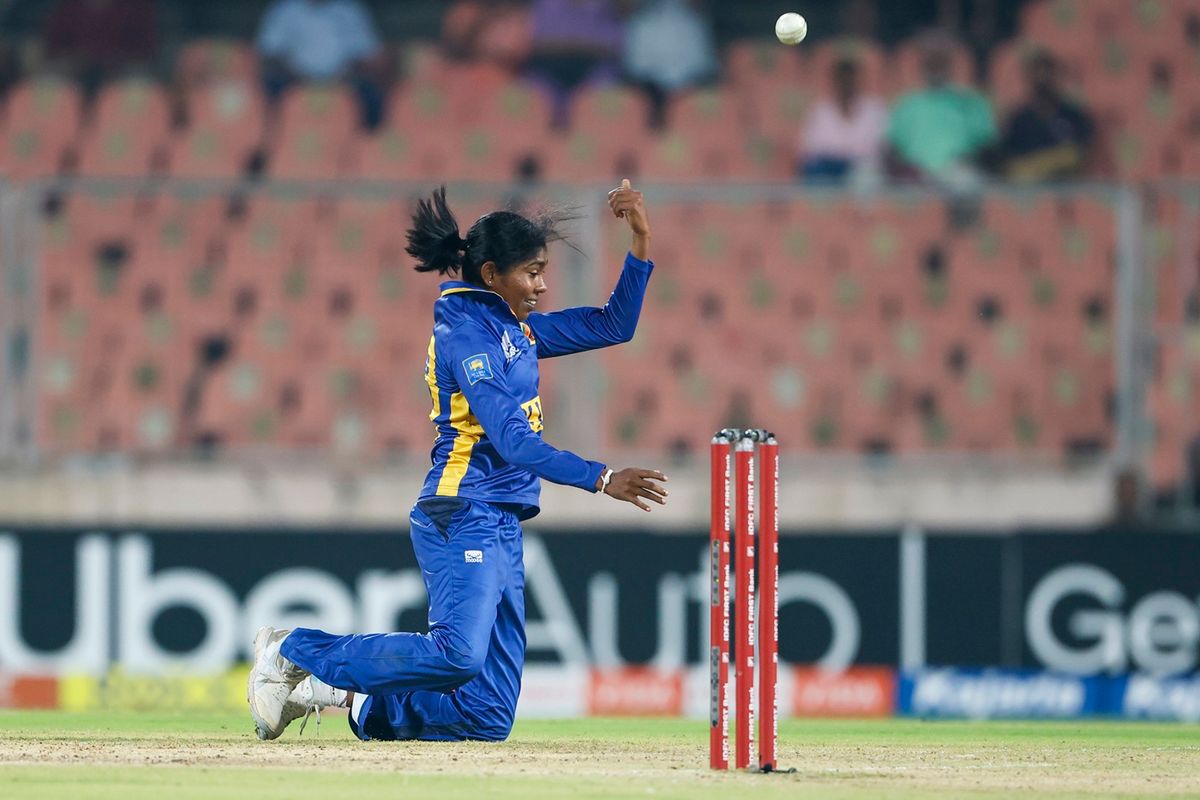 ศรีลังกาเปลี่ยนตัวนักเตะในศึกเอเชียคัพหญิง T20