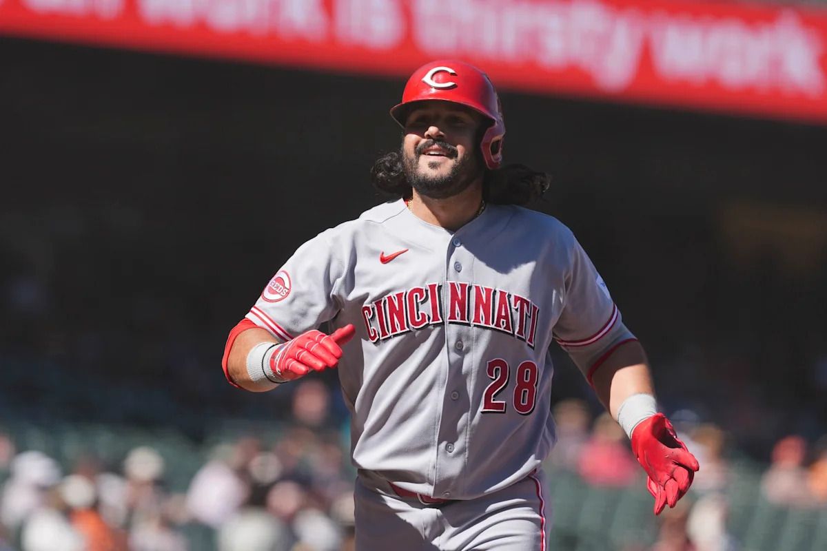 Reds Place Eugenio Suárez on Waivers Following Historic Comeback Win