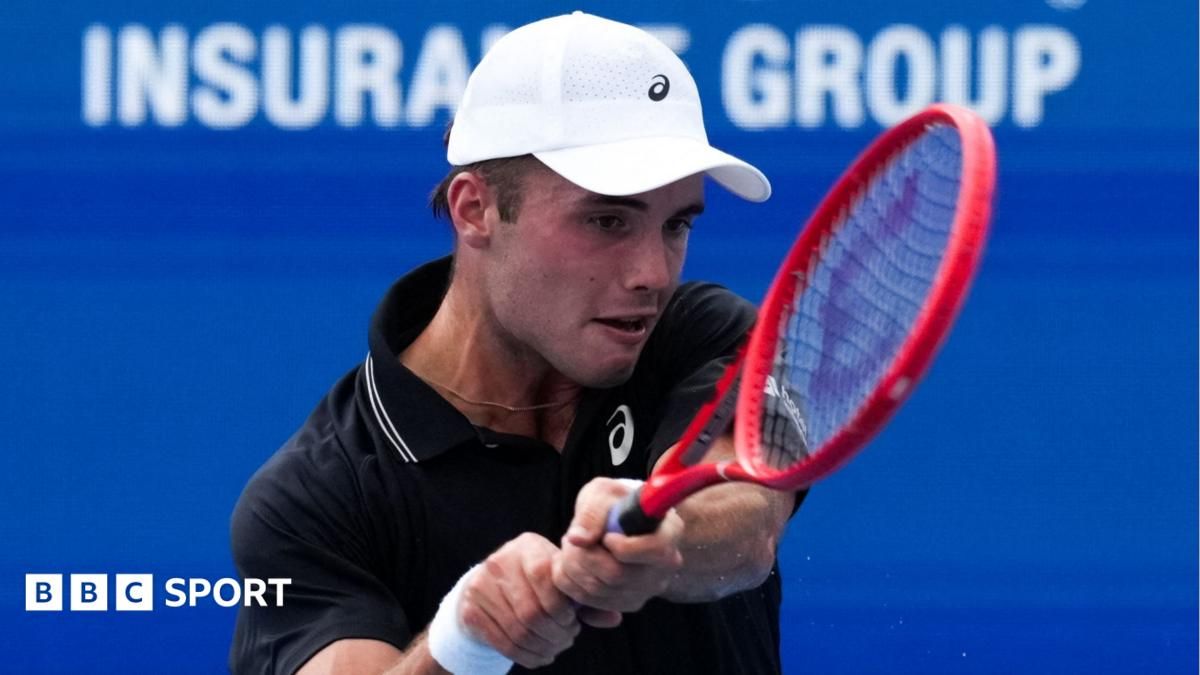 อาร์เธอร์ เฟอรี ผ่านเข้าชิง ATP ครั้งแรกหลังดัคเวิร์ธถอนตัว