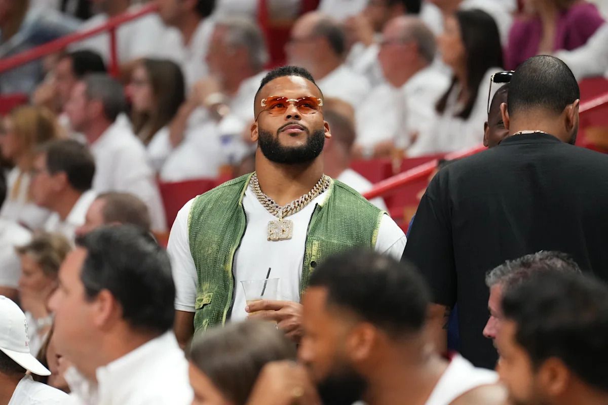 Sự trở lại của Aaron Donald với Rams vang vọng sự trở lại của Michael Jordan