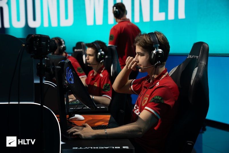 MOUZ Advances to Semi-Finals After Defeating Falcons