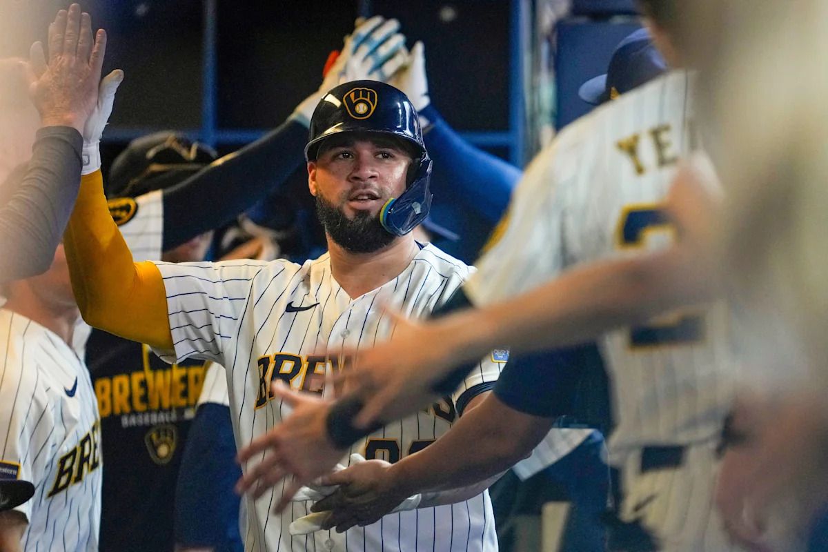 Cập nhật cuộc đối đầu Yankees: Rays tiếp tục chuỗi thắng; Sánchez ghi home run thứ 200