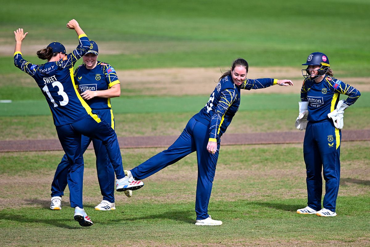 Wellington's Bowling Stars Propel Hampshire in Title Race