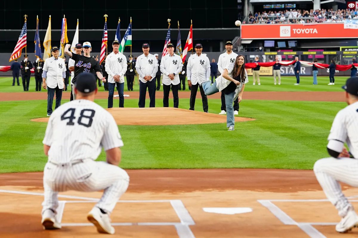 พรีวิว Subway Series และประวัติศาสตร์ของ Yankees ที่ Pinstripe Alley